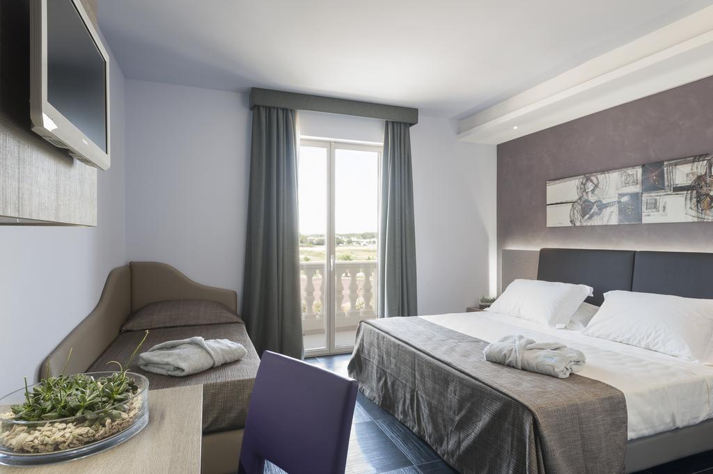 Le Dune Suite Hotel Porto Cesareo Esterno foto